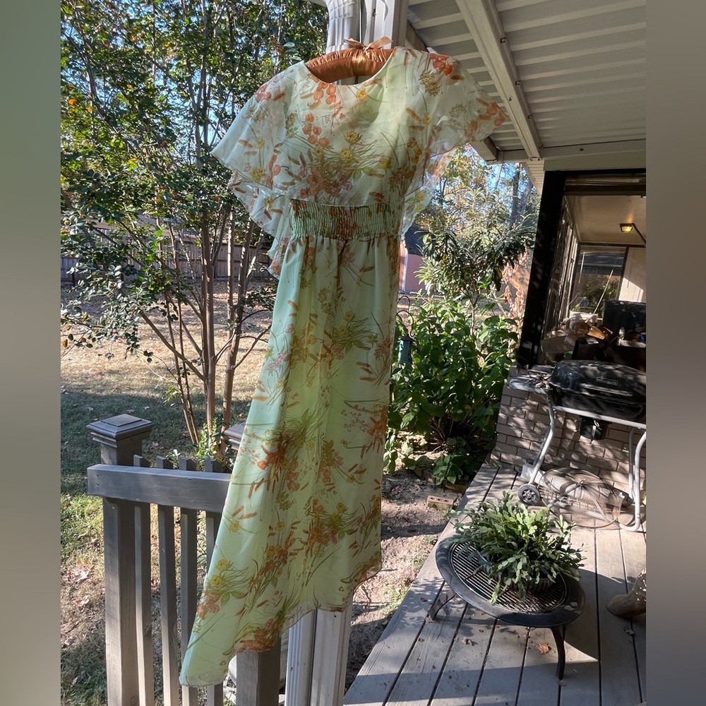 Vintage 70s Green Flutter Sleeve Maxi Dress